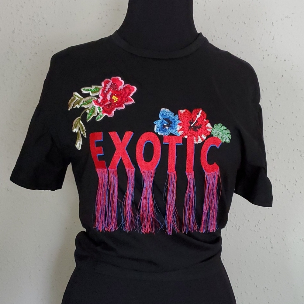 Exotic embroidered sign black t shirt